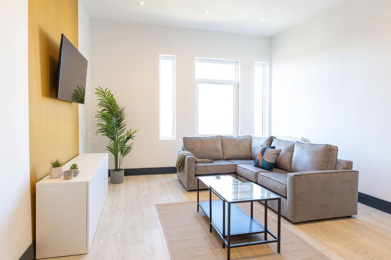 The Kingsway- 2 Bedroom Central Swansea Apartments By Stayright Luaran gambar